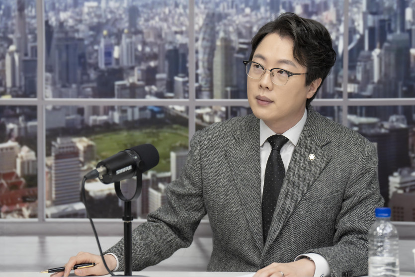 언론에 출연하여 성범죄 초범의 선처 가능성에 대해 자문하는 이세환변호사